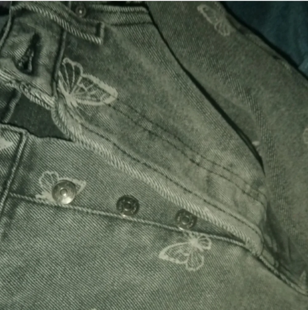 Butterfly Embroidered Gray Women Jeans